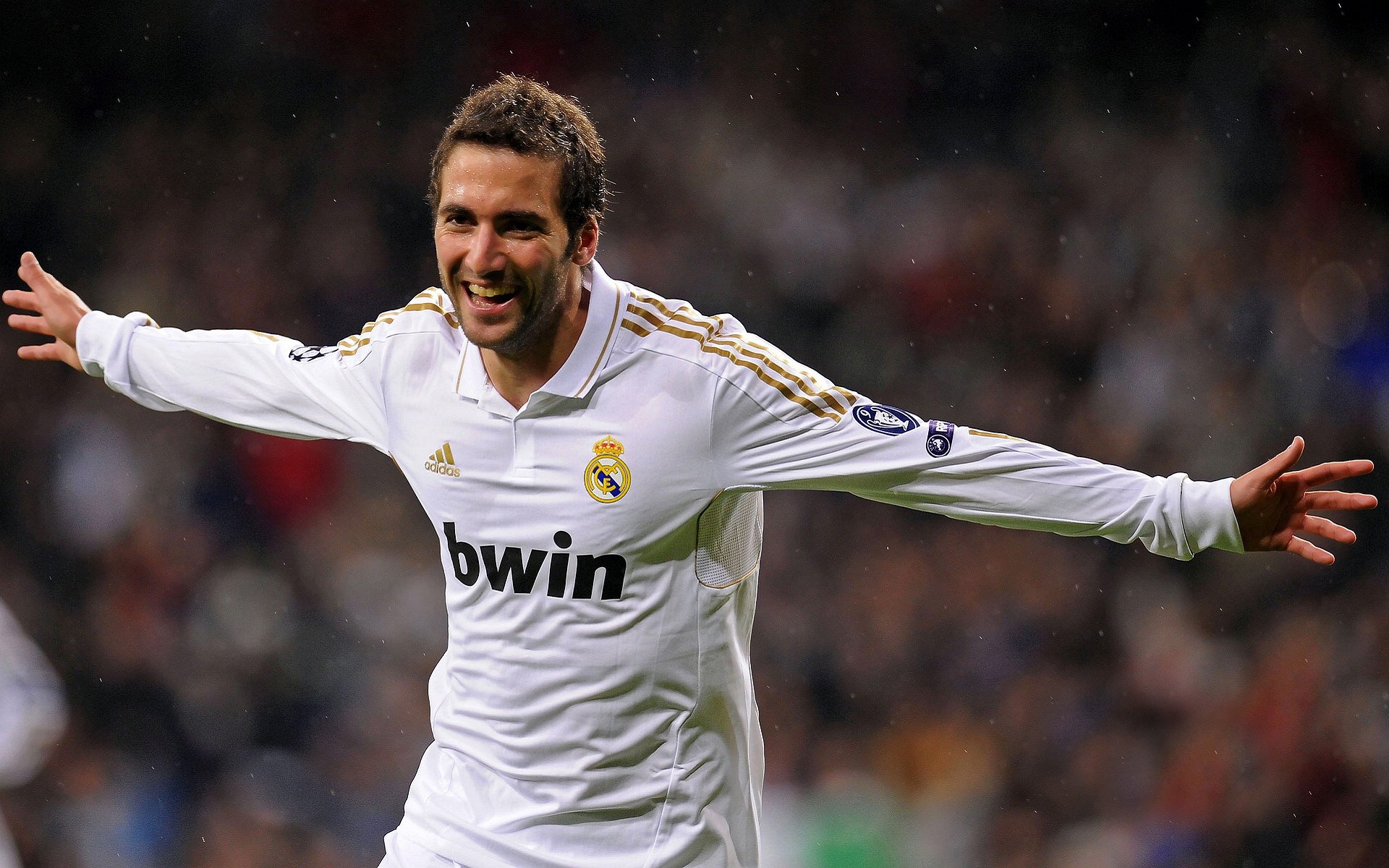 足球行业数字经济快速发展，各类创新项目不断涌现，足球产业发展